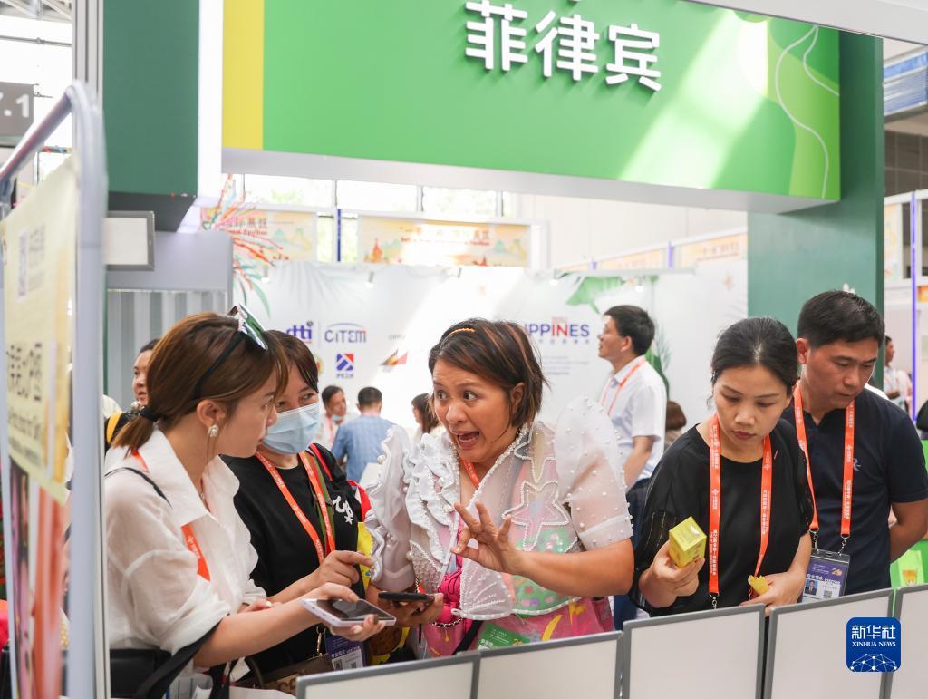 云顶游戏每天送6金币